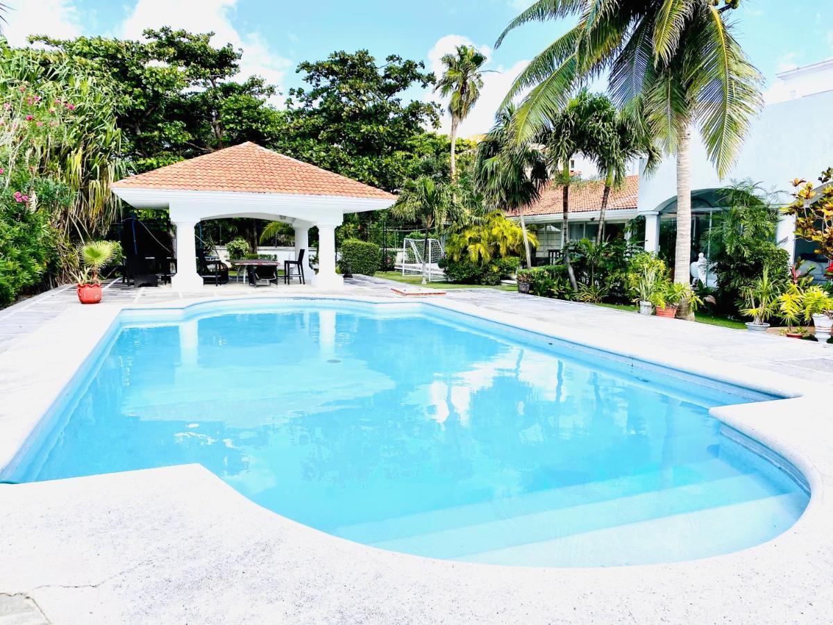 Casa Blanca Zh Kukulkan Mall Cancún Exteriér fotografie